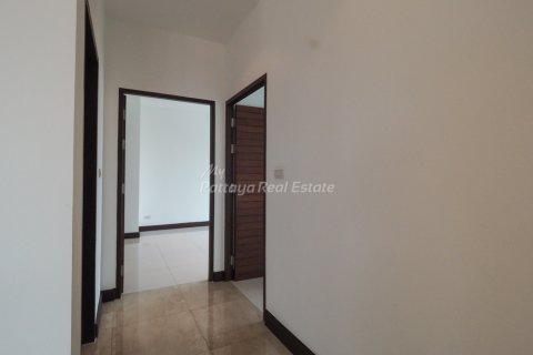 Condominio de 4 dormitorios en Bang Lamung, Tailandia № 106704 - foto 4