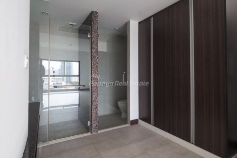 Condominio de 4 dormitorios en Bang Lamung, Tailandia № 106704 - foto 23