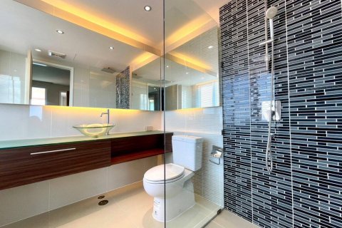 Condominio de 2 dormitorios en Pattaya, Tailandia № 79515 - foto 15