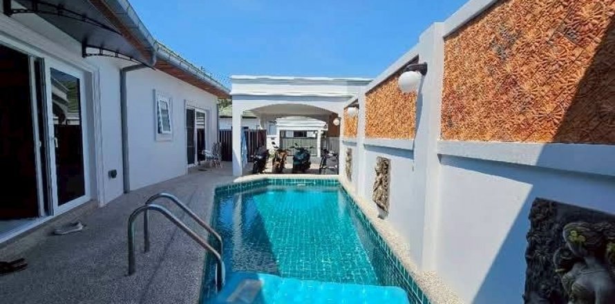 Casa de 2 dormitorios en Pattaya, Tailandia № 126794