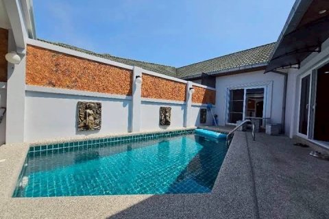 Casa de 2 dormitorios en Pattaya, Tailandia № 126794 - foto 3