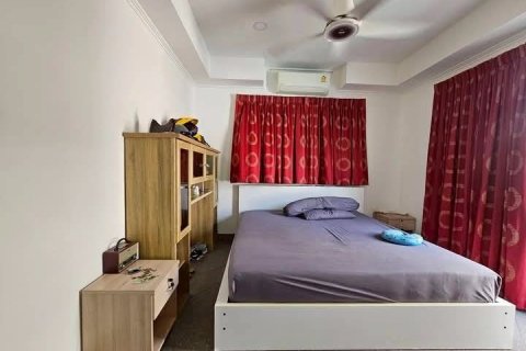 Casa de 2 dormitorios en Pattaya, Tailandia № 126794 - foto 10