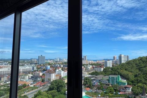 Condominio de 2 dormitorios en Pattaya, Tailandia № 126795 - foto 2