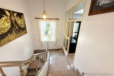 Haus in Pattaya, Thailand 4 Schlafzimmer № 119571 - Foto 13