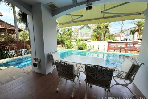 Haus in Pattaya, Thailand 4 Schlafzimmer № 119571 - Foto 3