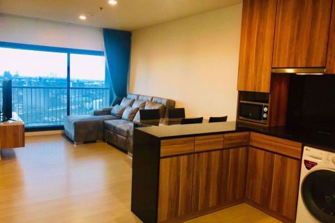 Sobre plano Life Sukhumvit 48 en Bangkok, Tailandia № 34263 - foto 4