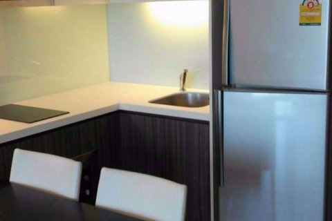 Condominio de 1 dormitorio en Khlong San, Bangkok, Tailandia № 76236 - foto 3