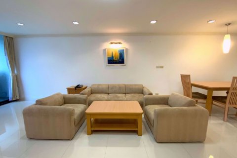 Condominio de 2 dormitorios en Watthana, Bangkok, Tailandia № 76239 - foto 2