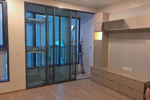 Condominio de 2 dormitorios en Bang Rak, Bangkok, Tailandia № 76238 - foto 2