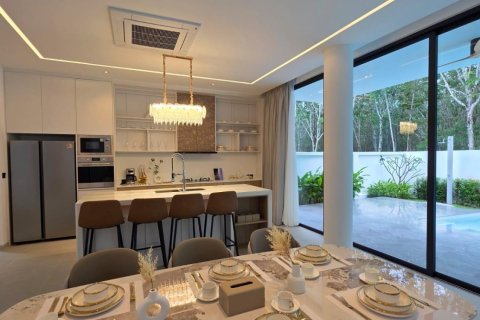 Villa on Layan Beach, Thailand 4 bedrooms № 74117 - photo 15