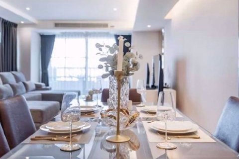 Condo à Ratchathewi, Bangkok, Thaïlande, 2 chambres  № 76756 - photo 4