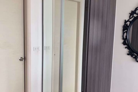 Condominio de 1 dormitorio en Din Daeng, Bangkok, Tailandia № 76758 - foto 6