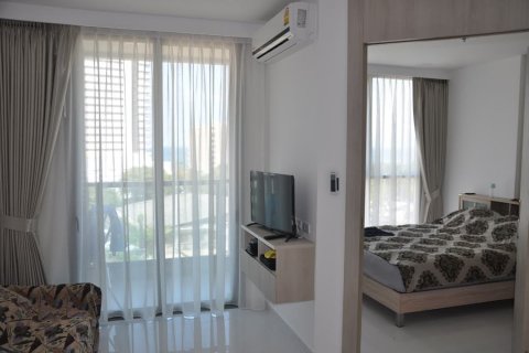 Apartamento de 1 dormitorio en Pattaya, Tailandia № 101322 - foto 2