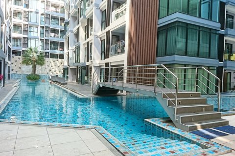 Apartamento de 5 dormitorios en Pattaya, Tailandia № 101323 - foto 14