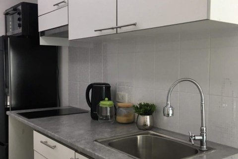 Apartamento de 5 dormitorios en Pattaya, Tailandia № 101323 - foto 9
