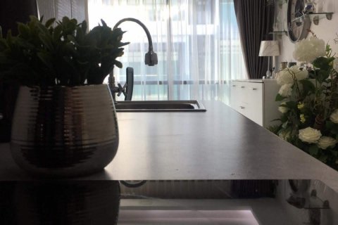 Apartamento de 5 dormitorios en Pattaya, Tailandia № 101323 - foto 8