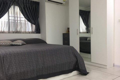 Apartamento de 5 dormitorios en Pattaya, Tailandia № 101323 - foto 10