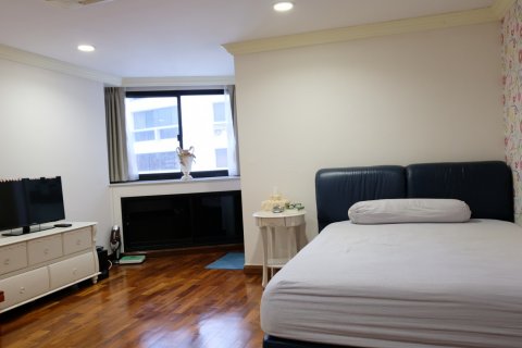 Condominio de 3 dormitorios en Bangkok, Tailandia № 143637 - foto 9