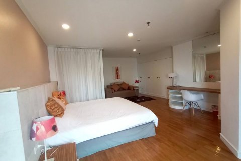 Condominio de 3 dormitorios en Bangkok, Tailandia № 143619 - foto 9