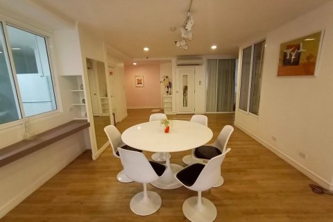 Condominio de 3 dormitorios en Bangkok, Tailandia № 143619 - foto 6