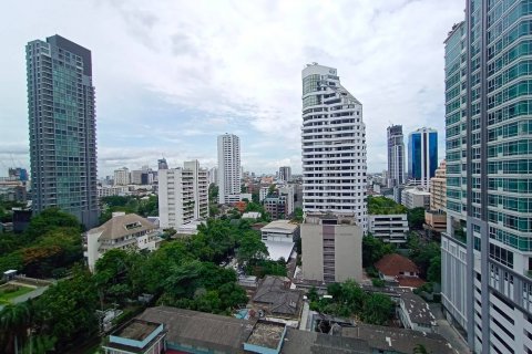 Condominio de 3 dormitorios en Bangkok, Tailandia № 143619 - foto 17