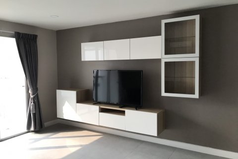 Condominio de 1 dormitorio en Bangkok, Tailandia № 143618 - foto 3