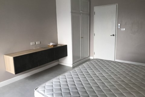 Condominio de 1 dormitorio en Bangkok, Tailandia № 143618 - foto 4