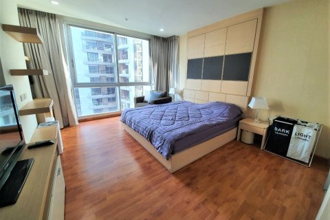 Condominio de 1 dormitorio en Bangkok, Tailandia № 143375 - foto 5