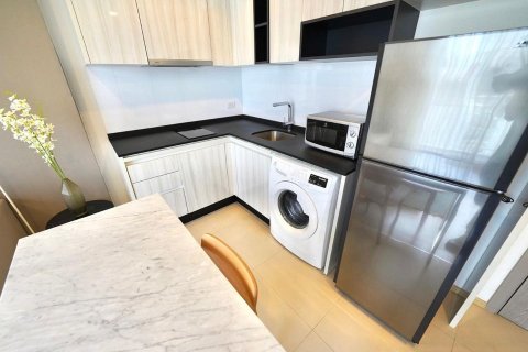 Condo in Bangkok, Thailand, 1 bedroom  № 143371 - photo 4