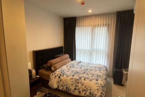 Condominio de 1 dormitorio en Phra Khanong, Bangkok, Tailandia № 143372 - foto 7