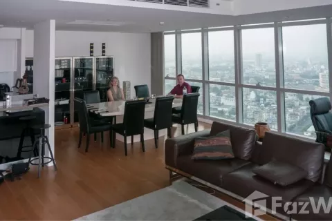 Condominio de 4 dormitorios en Khlong San, Bangkok, Tailandia № 123980 - foto 4