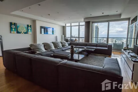 Condominio de 4 dormitorios en Khlong San, Bangkok, Tailandia № 123980 - foto 16
