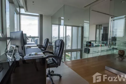 Condominio de 4 dormitorios en Khlong San, Bangkok, Tailandia № 123980 - foto 23