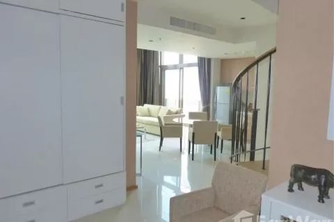 Condominio de 2 dormitorios en Khlong Toei, Bangkok, Tailandia № 123985 - foto 9