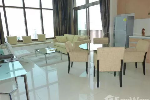 Condominio de 2 dormitorios en Khlong Toei, Bangkok, Tailandia № 123985 - foto 12