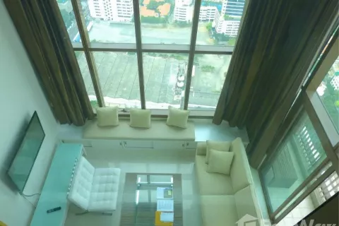 Condominio de 2 dormitorios en Khlong Toei, Bangkok, Tailandia № 123985
