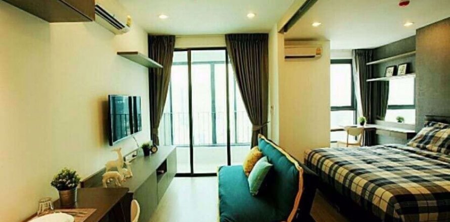 Estudio en el condominio en Bang Rak, Bangkok, Tailandia № 76085
