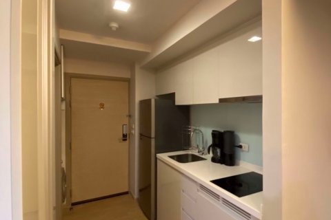 Condominio de 1 dormitorio en Watthana, Bangkok, Tailandia № 76083 - foto 6