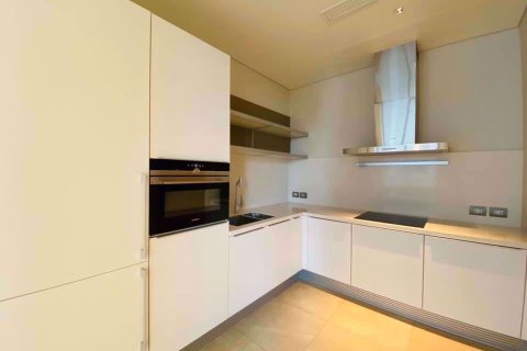 Condominio de 1 dormitorio en Pathum Wan, Bangkok, Tailandia № 76081 - foto 4