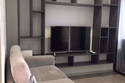 Condo in Pathum Wan, Bangkok, Thailand, 1 bedroom  № 81000 - photo 2