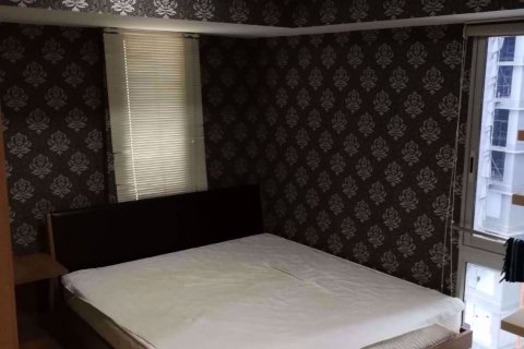 Eigentumswohnung in Huai Khwang, Bangkok, Thailand, 1 Schlafzimmer № 76823 - Foto 5