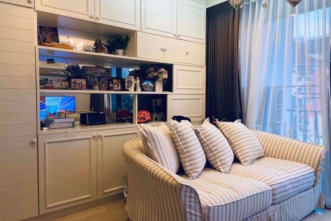Condominio de 1 dormitorio en Chatuchak, Bangkok, Tailandia № 76826 - foto 2
