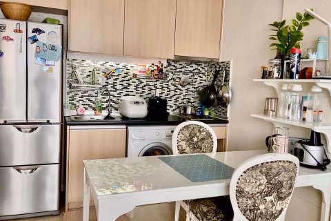 Condominio de 1 dormitorio en Chatuchak, Bangkok, Tailandia № 76826 - foto 3