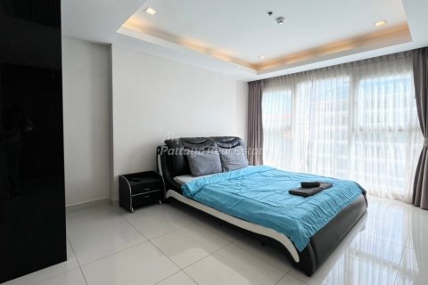 Condominio de 2 dormitorios en Bang Lamung, Tailandia № 81299 - foto 9