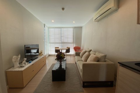 Condominio de 1 dormitorio en Bangkok, Tailandia № 79121 - foto 2