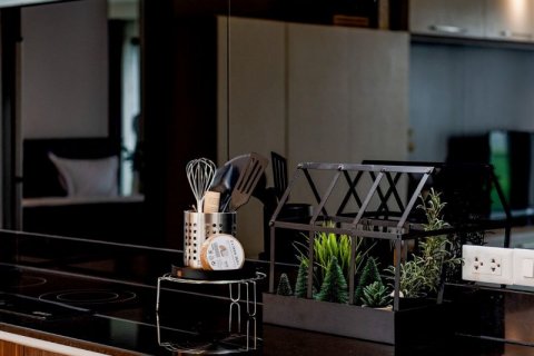 Condominio de 2 dormitorios en Bangkok, Tailandia № 79123 - foto 10