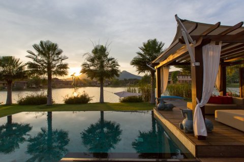 Casa de 3 dormitorios en Hua Hin, Tailandia № 125213 - foto 10