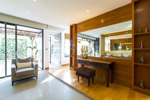 Casa de 3 dormitorios en Hua Hin, Tailandia № 125213 - foto 8