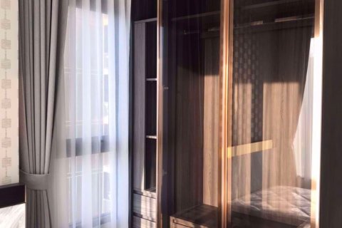 Condominio de 2 dormitorios en Watthana, Bangkok, Tailandia № 76280 - foto 10