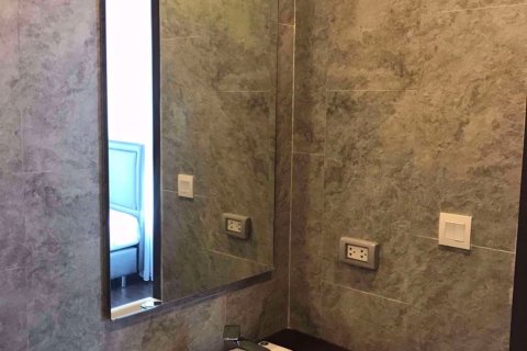 Condominio de 2 dormitorios en Watthana, Bangkok, Tailandia № 76280 - foto 12